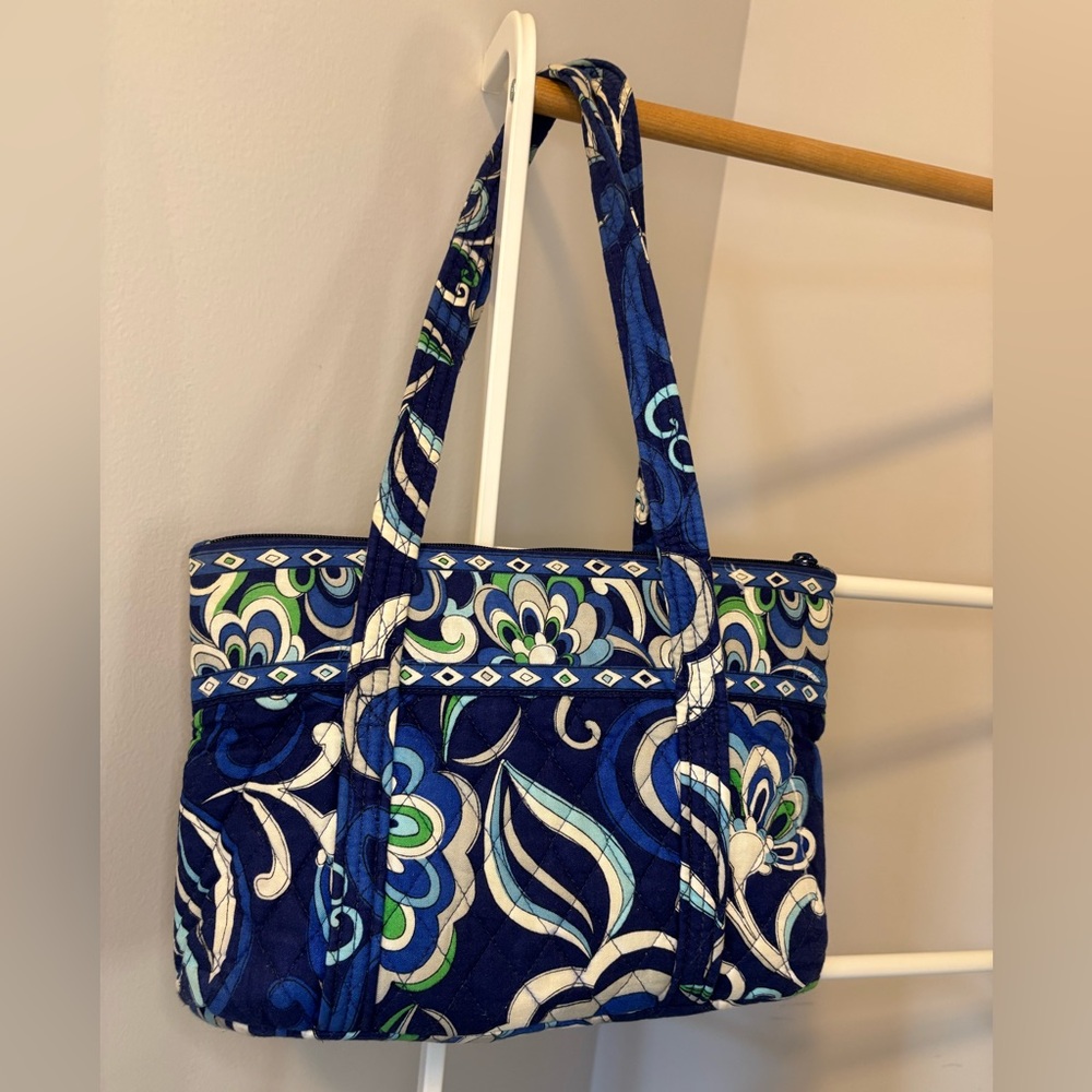 Vera Bradley Floral Blue Tote Bag - Picture 5 of 16